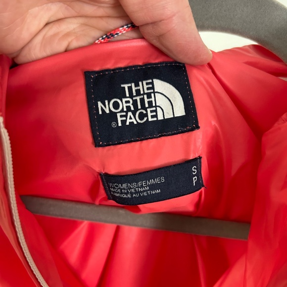 The North Face Printed Fanorak Jacket -- Women's Small -- NEW - Picture 3 of 4